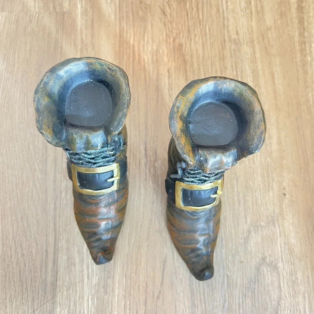 Martha Stewart Witch Boot Candle Holders Halloween Pair Black Gold 5.5 x 5 Inchs
